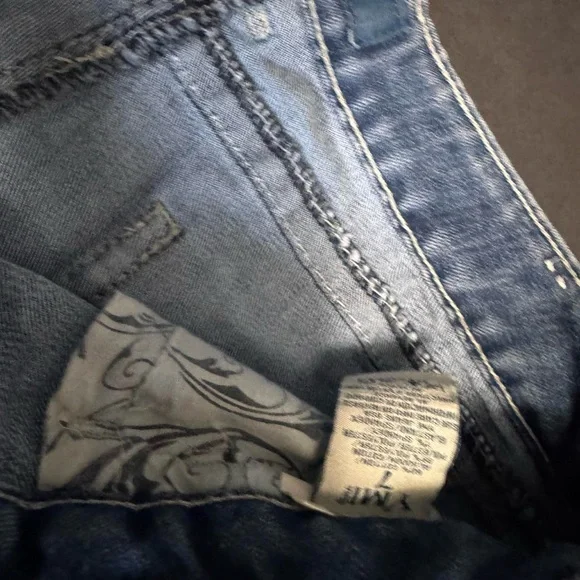 YMI Vintage Y2K LOW RISE Denim Shorts - Picture 7 of 7